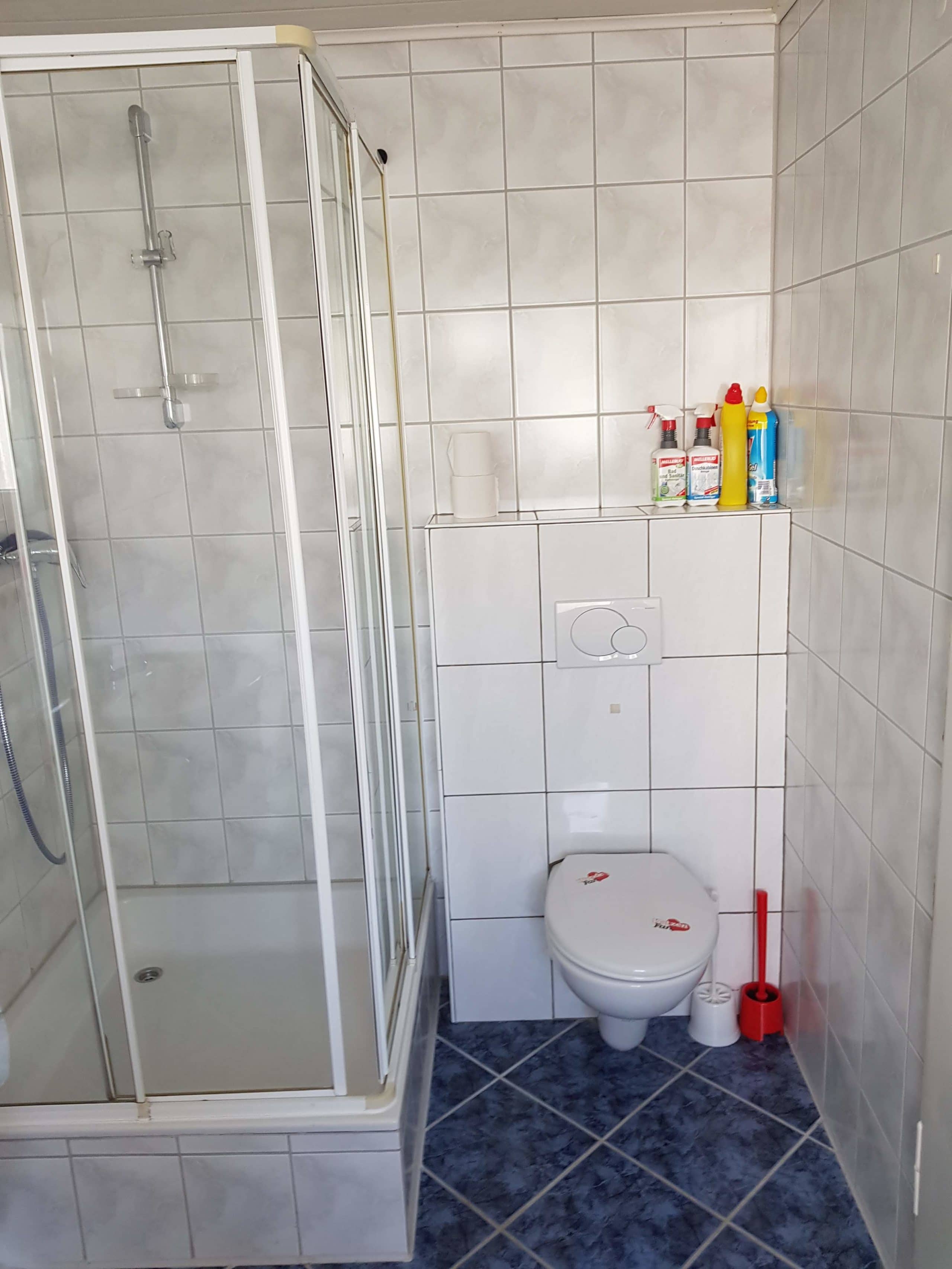 My Skypalace Obersulm Dusche und WC