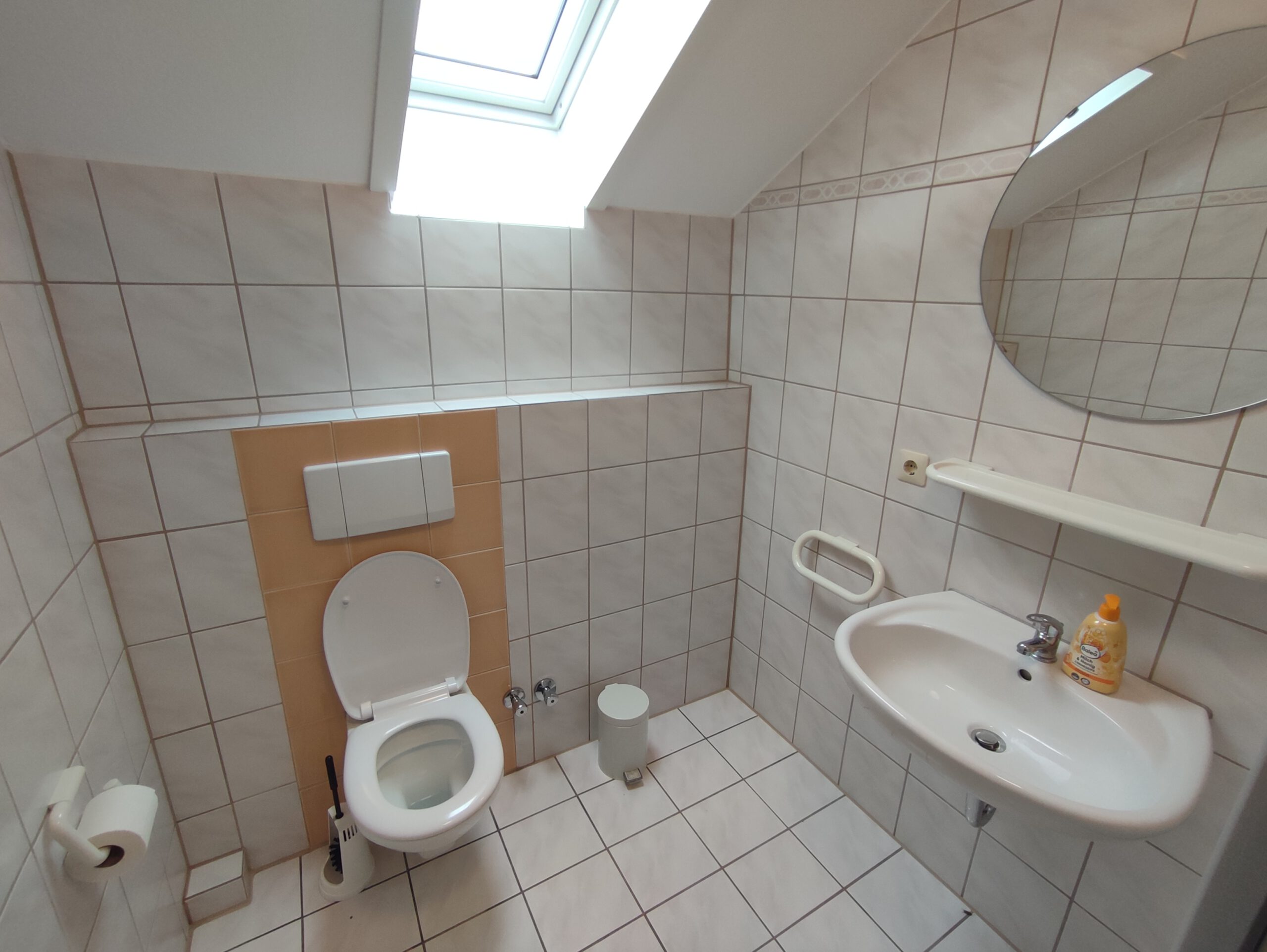 Zimmer 11 Zimmer mieten